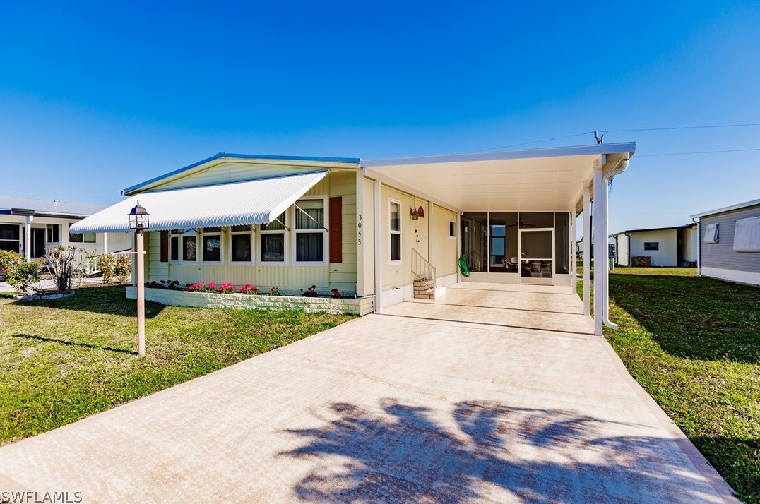 3053 Longview Ln, Fort Myers, FL 33917-1570