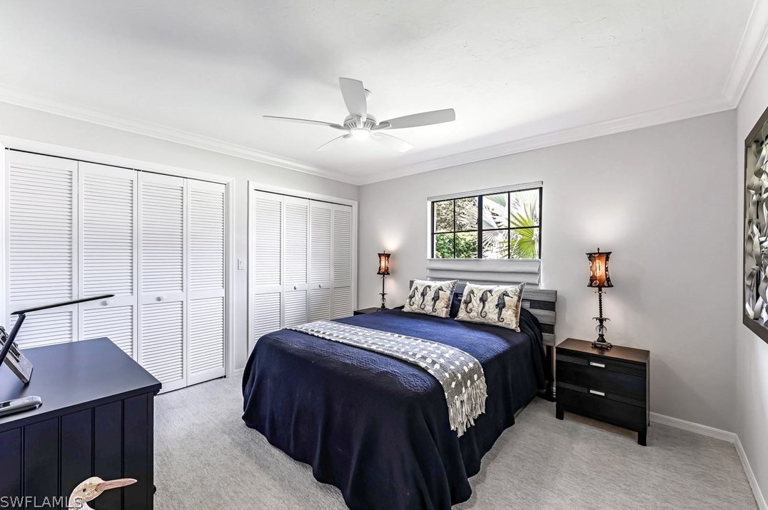 811 Bentwood Dr, Naples FL 34108-8204 exterior