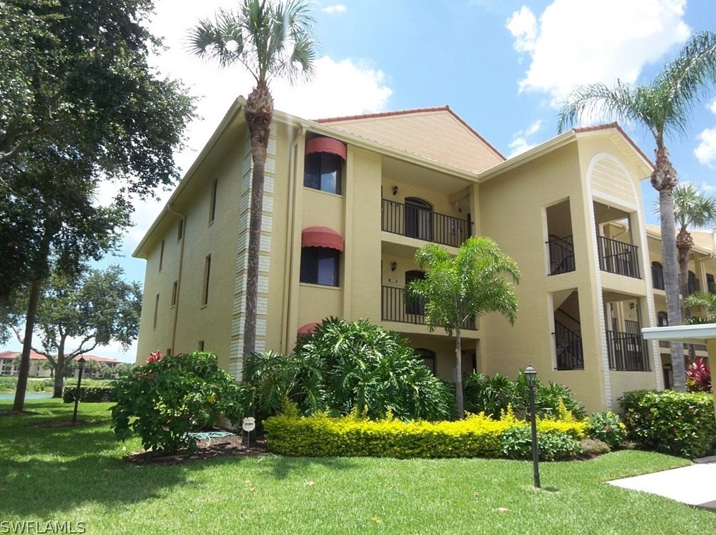 16500 Kelly Cove Dr, Fort Myers, FL 33908-5980