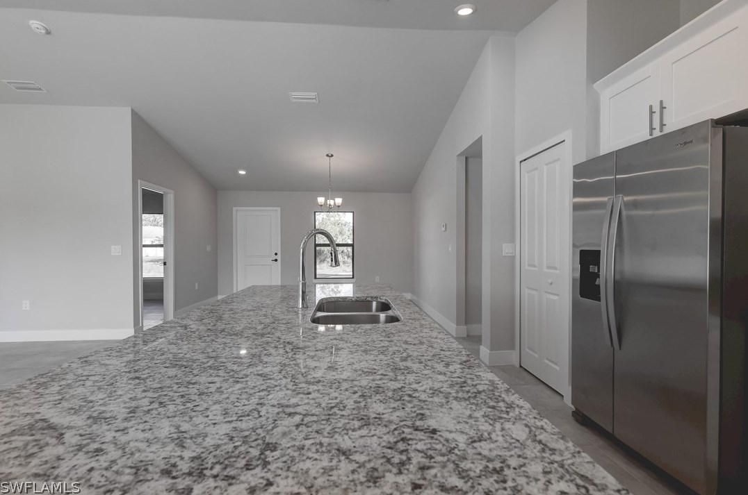 3806 24th St Sw, Lehigh Acres, FL 33976