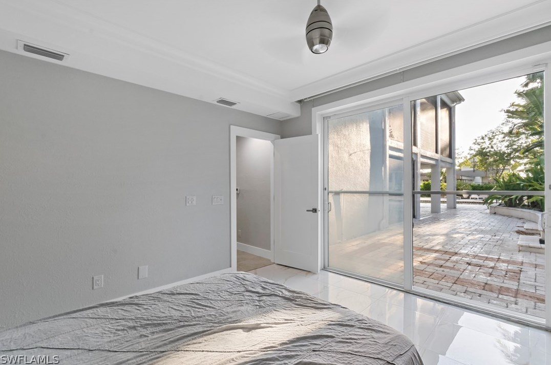 1205 Caloosa Dr, Fort Myers FL 33901-6715 exterior