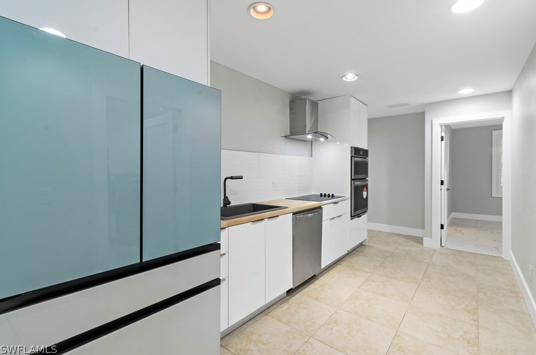 1205 Caloosa Dr, Fort Myers FL 33901-6715 exterior