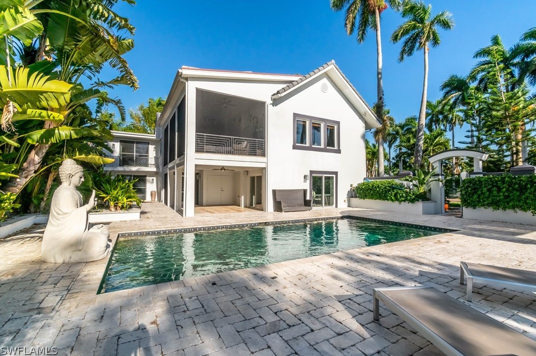 1205 Caloosa Dr, Fort Myers FL 33901-6715 exterior