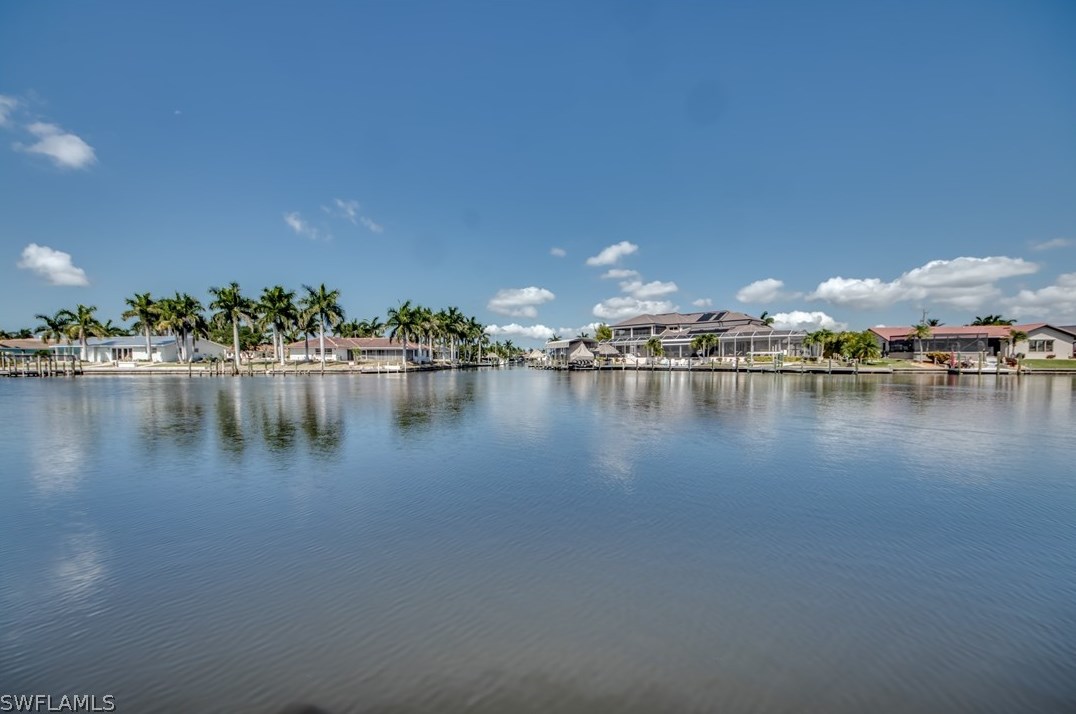 4918 Santa Monica Ct, Cape Coral, FL 33904-9422