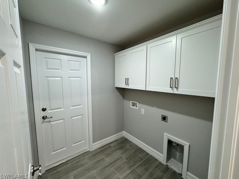 838 Columbus Blvd, Lehigh Acres FL  33974-4733 exterior