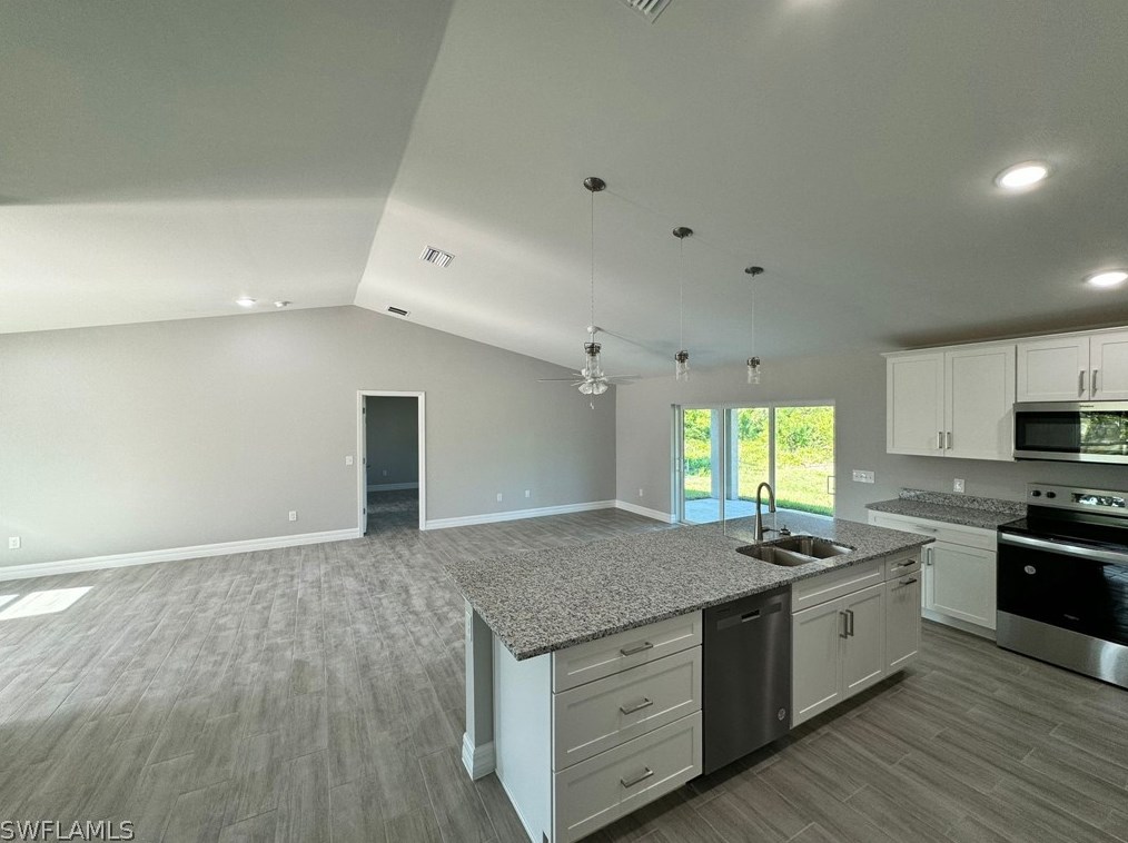 838 Columbus Blvd, Lehigh Acres FL  33974-4733 exterior