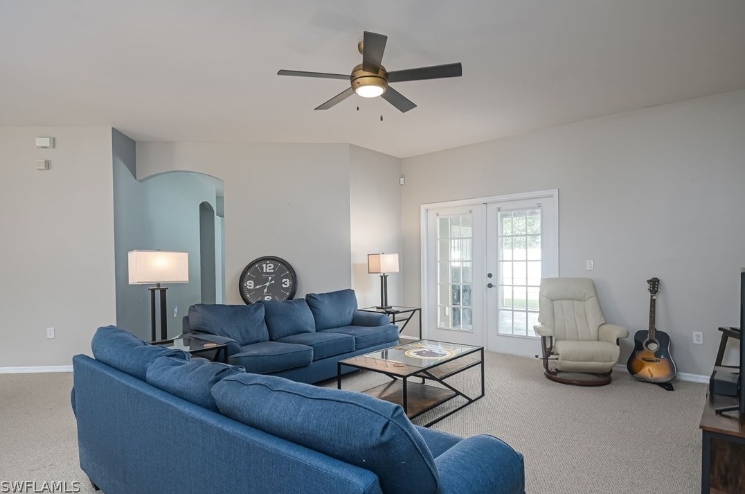 2743 Nature Pointe Loop, Fort Myers FL  33905-2471 exterior