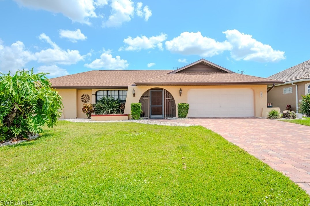 936 El Dorado Pkwy, Cape Coral, FL 33904-6600