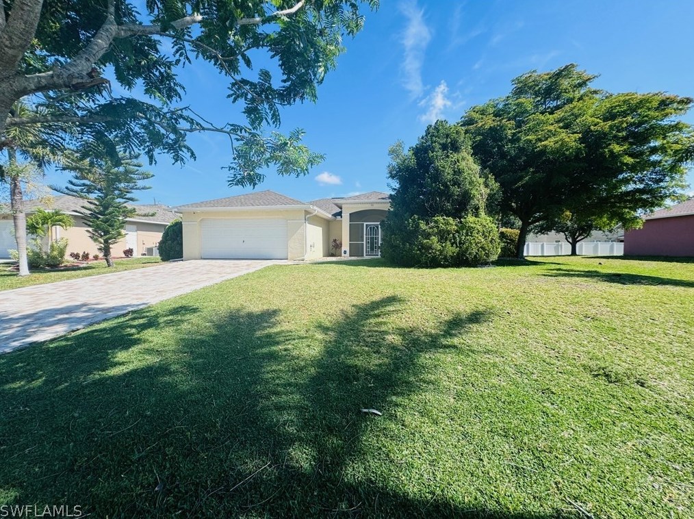 329 20th St, Cape Coral, FL 33990-0509