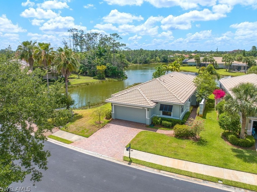 9311 Trieste Dr, Fort Myers, FL 33913-6714