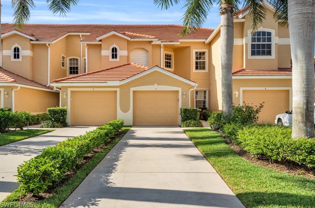 3250 Lee Way Ct, Fort Myers, FL 33903-6960
