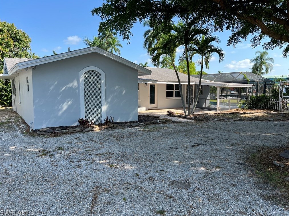 16 Estate Dr, Fort Myers, FL 33917