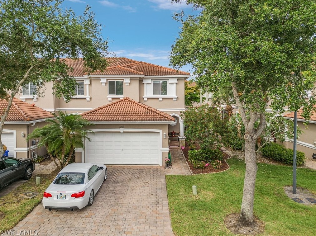 10019 Salina St, Fort Myers, FL 33905-5492