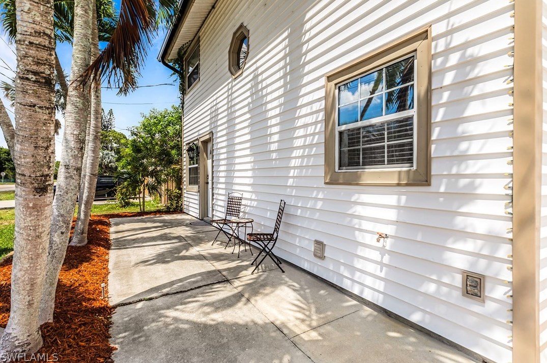 17389 Oriole Rd, Fort Myers, FL 33967-5102