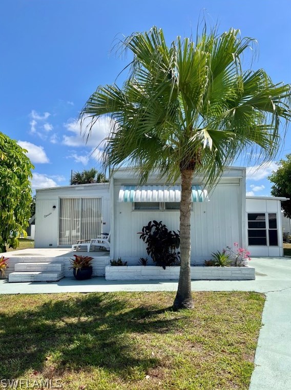 308 Twig Ct, Fort Myers, FL 33917-7427