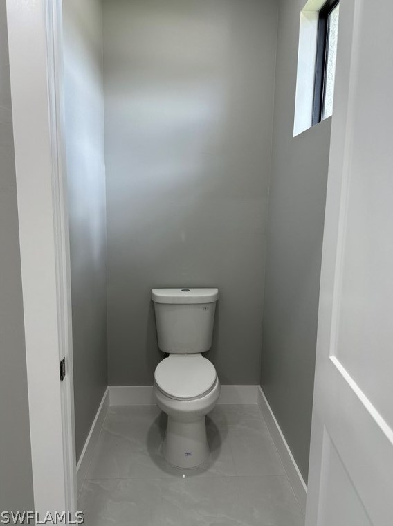 525 Abbott Ave, Lehigh Acres FL 33972 exterior