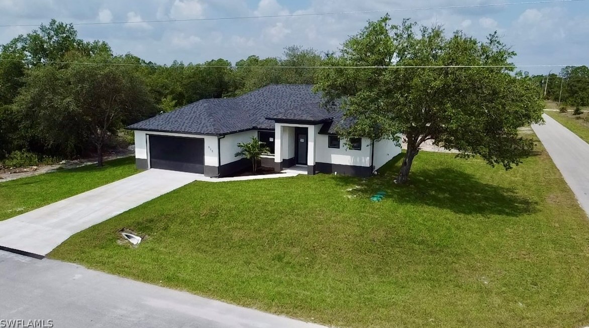 525 Abbott Ave, Lehigh Acres FL 33972 exterior