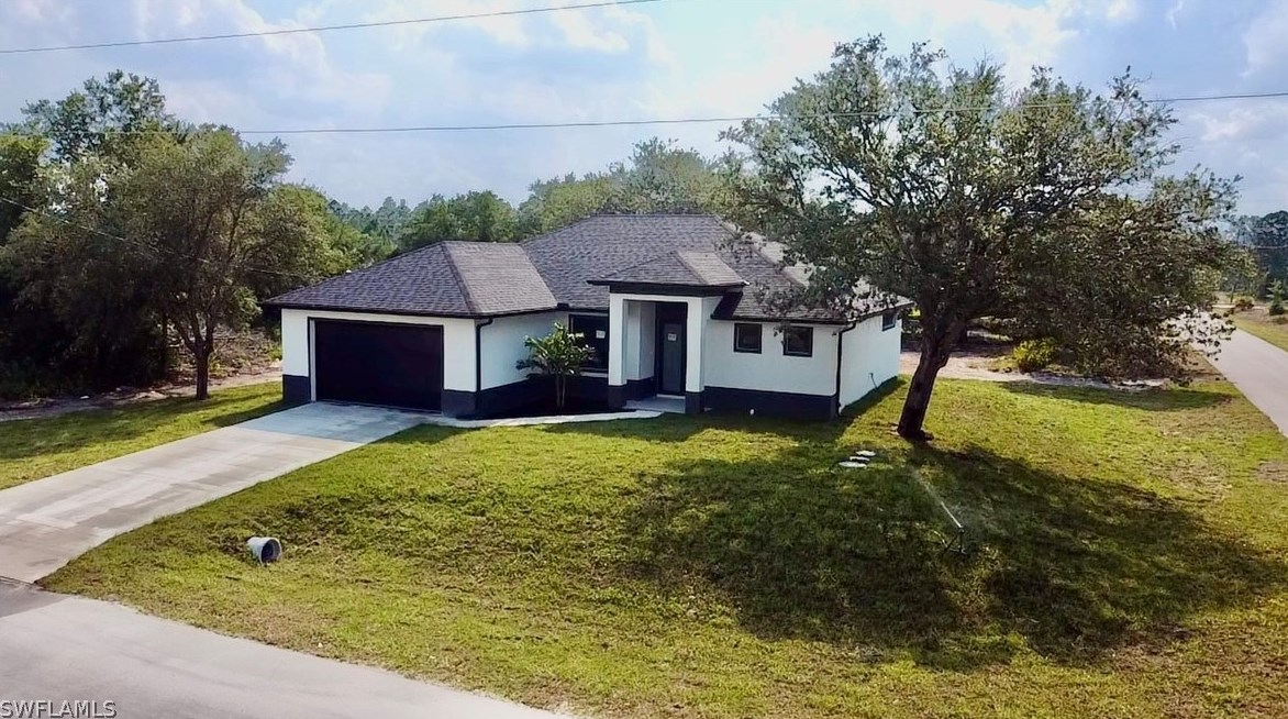 525 Abbott Ave, Lehigh Acres FL 33972 exterior