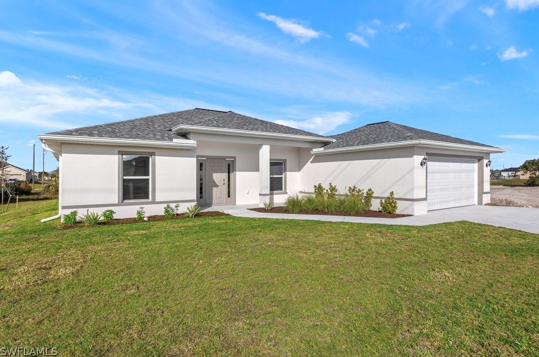1301 18th Ter, Cape Coral, FL 33909-8950