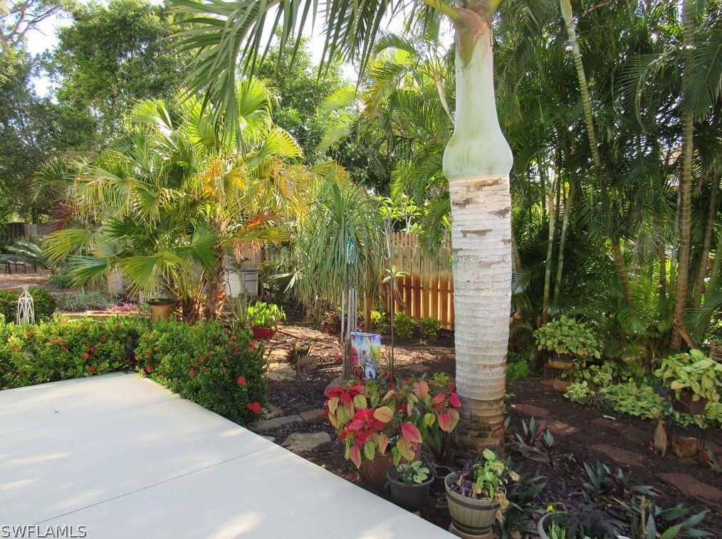 17400 Arizona Rd, Fort Myers, FL 33967-2801
