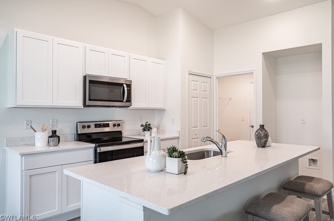 307 Ne 6th St, Cape Coral, FL 33909