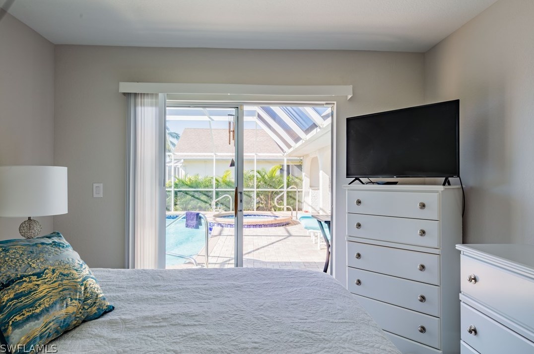 232 31 Ter, Cape Coral FL  33914-4279 exterior