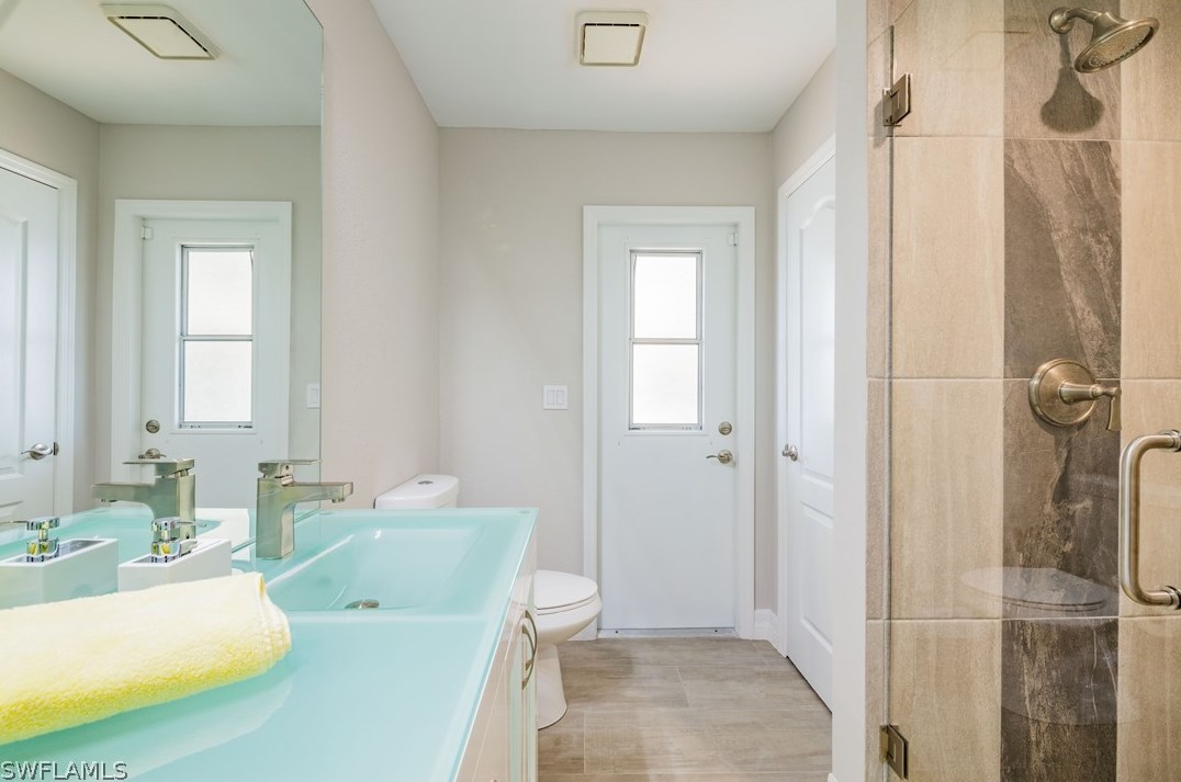 232 31 Ter, Cape Coral FL  33914-4279 exterior