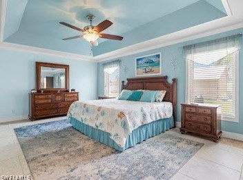 4104 Country Club Blvd, Cape Coral FL  33904-5232 exterior