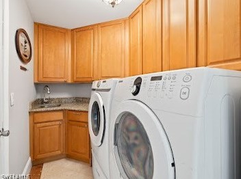 4104 Country Club Blvd, Cape Coral FL  33904-5232 exterior