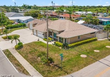 4104 Country Club Blvd, Cape Coral FL  33904-5232 exterior