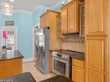 4104 Country Club Blvd, Cape Coral FL  33904-5232 exterior