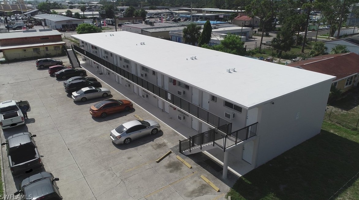 2452 Stella St, Fort Myers FL  33901-5263 exterior