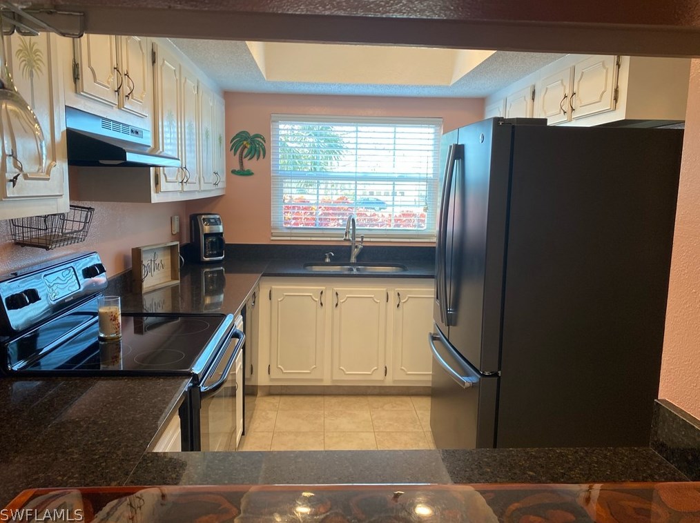 7013 New Post Dr, Fort Myers, FL 33917-3403