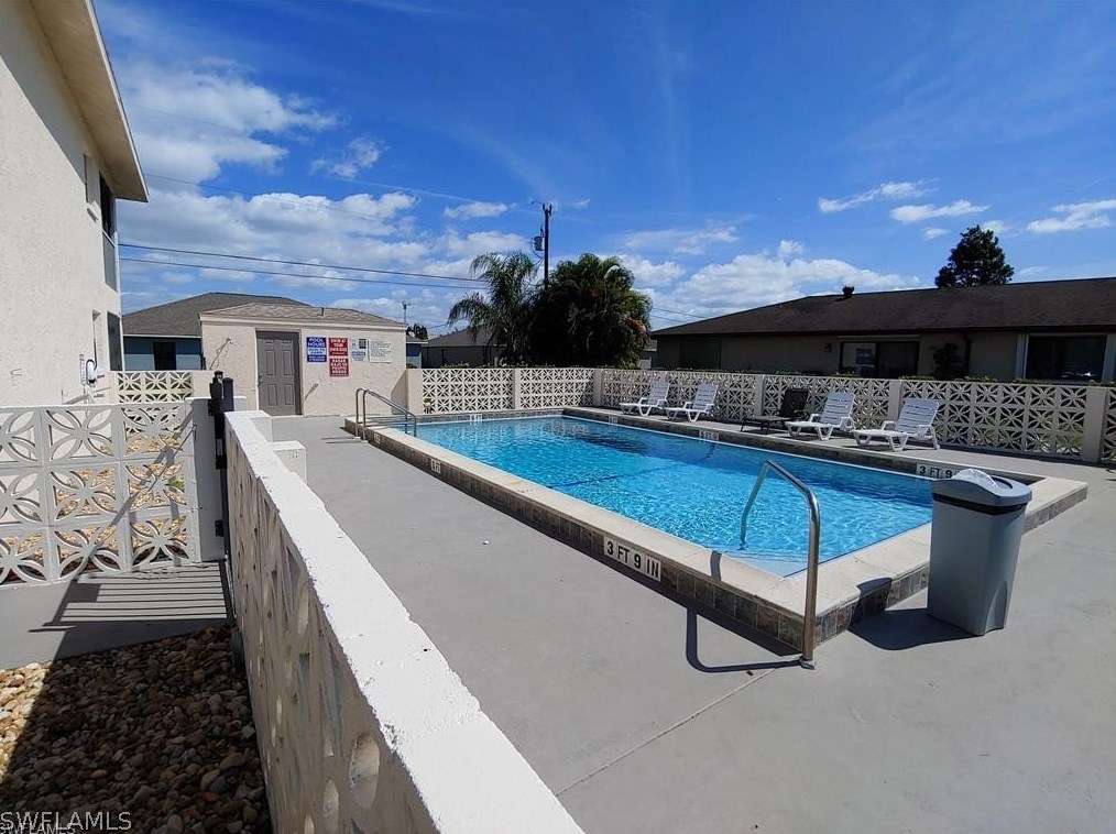 3705 Country Club Blvd #unit 1, Cape Coral, FL 33904