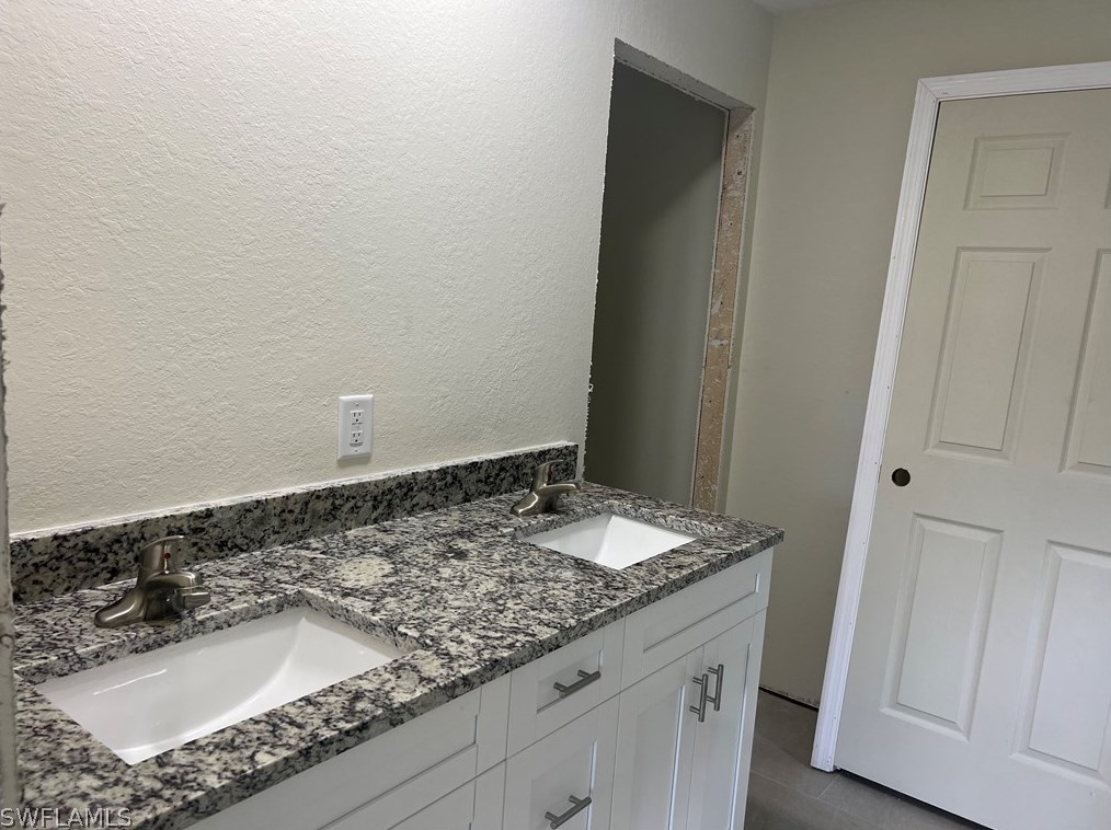 220 Preston St, Lehigh Acres FL  33974-3403 exterior