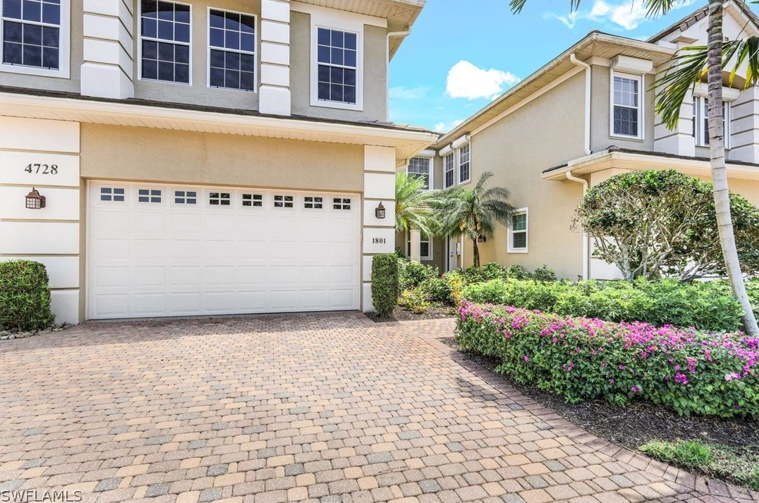 4728 Stratford Ct, Naples, FL 34105-6683