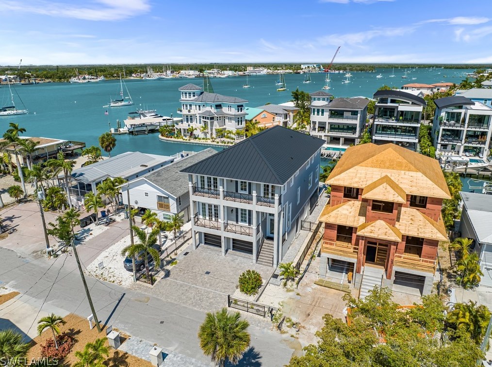 260 Primo Dr, Fort Myers Beach, FL 33931