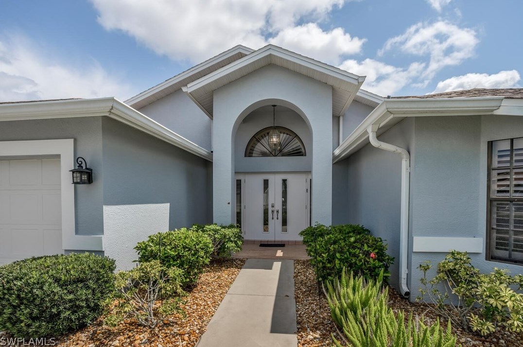 3651 Schefflera Dr, Fort Myers, FL 33917-2036