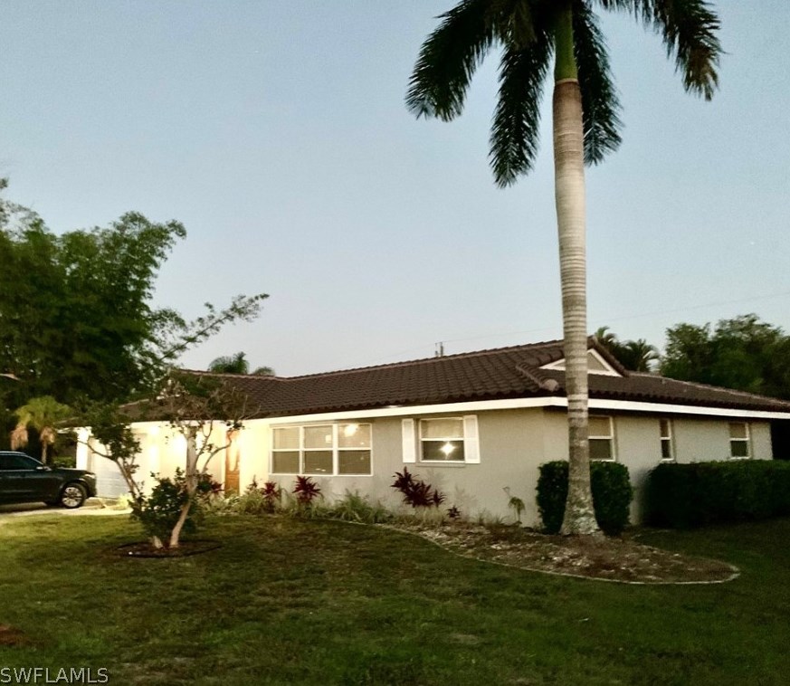 8361 Cypress Lake Dr, Fort Myers, FL 33919