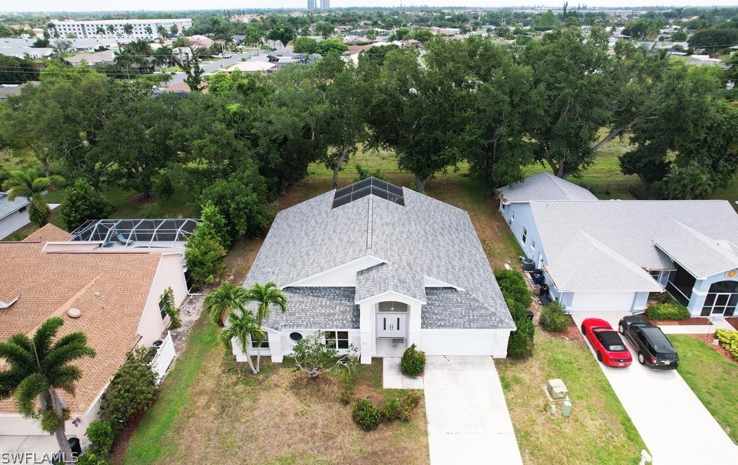 14750 Lake Olive Dr, Fort Myers, FL 33919-8329