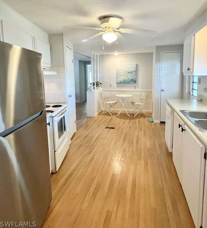 726 Knotty Pne Cir, Fort Myers FL 33917-7407 exterior