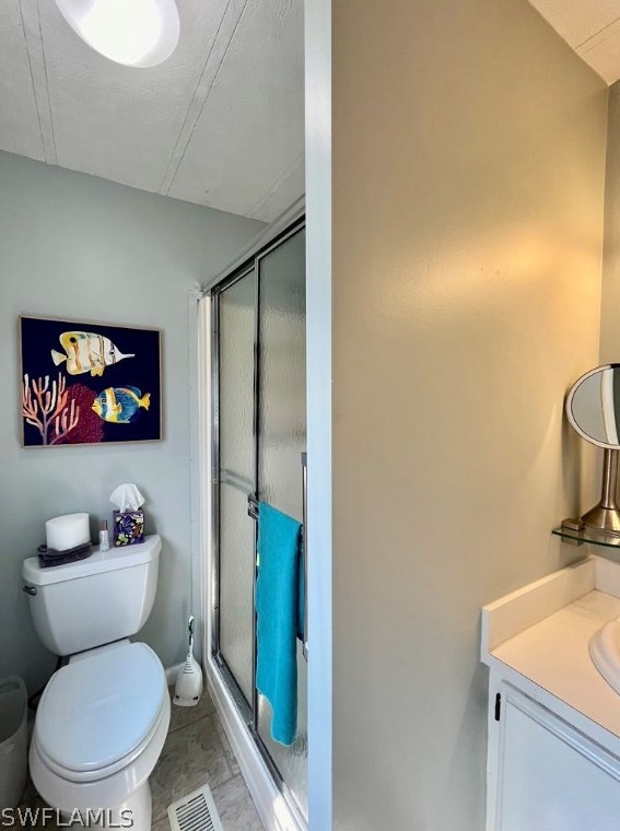 726 Knotty Pne Cir, Fort Myers FL 33917-7407 exterior