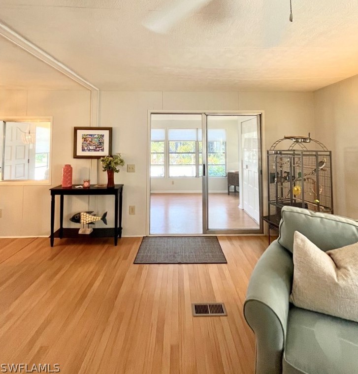 726 Knotty Pne Cir, Fort Myers FL 33917-7407 exterior