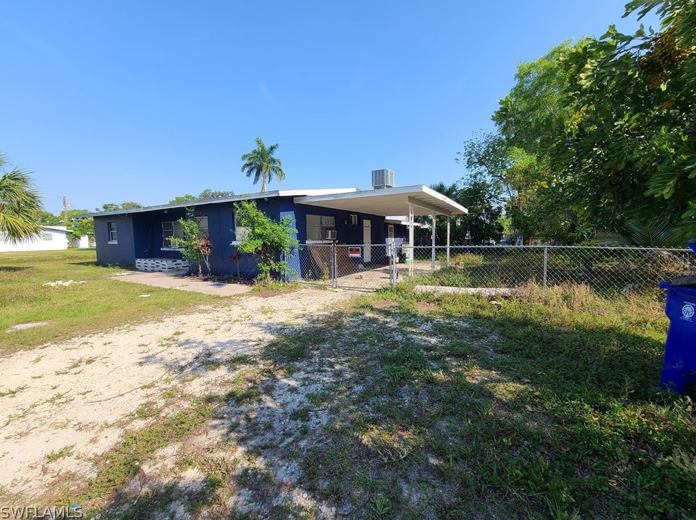 2416 Moreno Ave, Fort Myers, FL 33901-7331