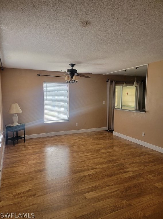 45 Tangerine Ct, Lehigh Acres, FL 33936