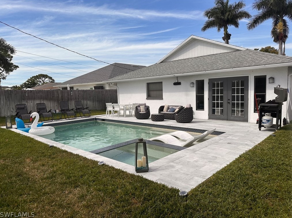 754 105 Ave, Naples FL 34108-1842 exterior