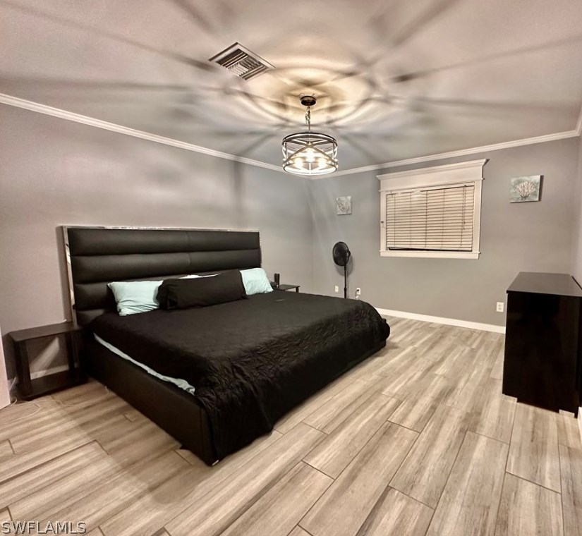 754 105 Ave, Naples FL 34108-1842 exterior