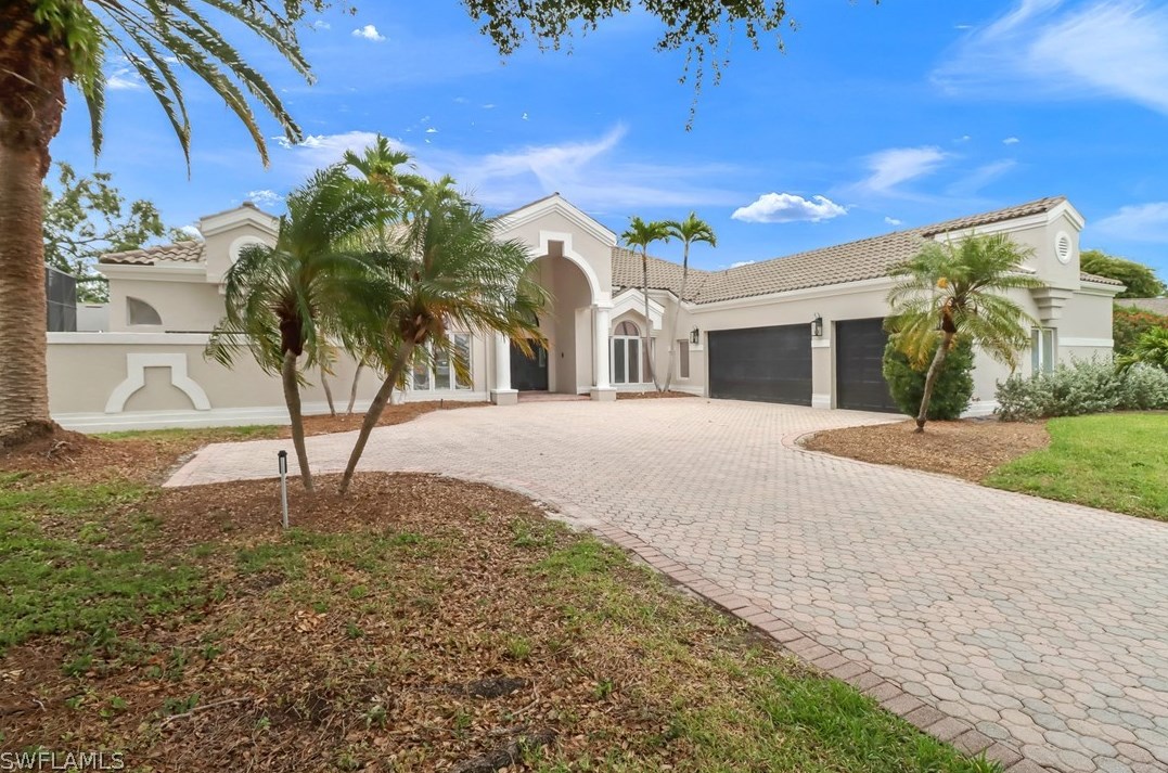 20 Catalpa Ct, Fort Myers, FL 33919-7532
