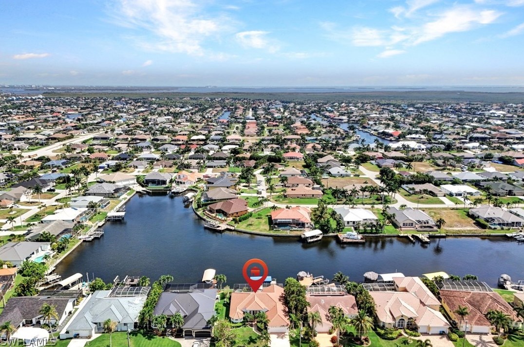 2200 49th Ter, Cape Coral, FL 33914-6749