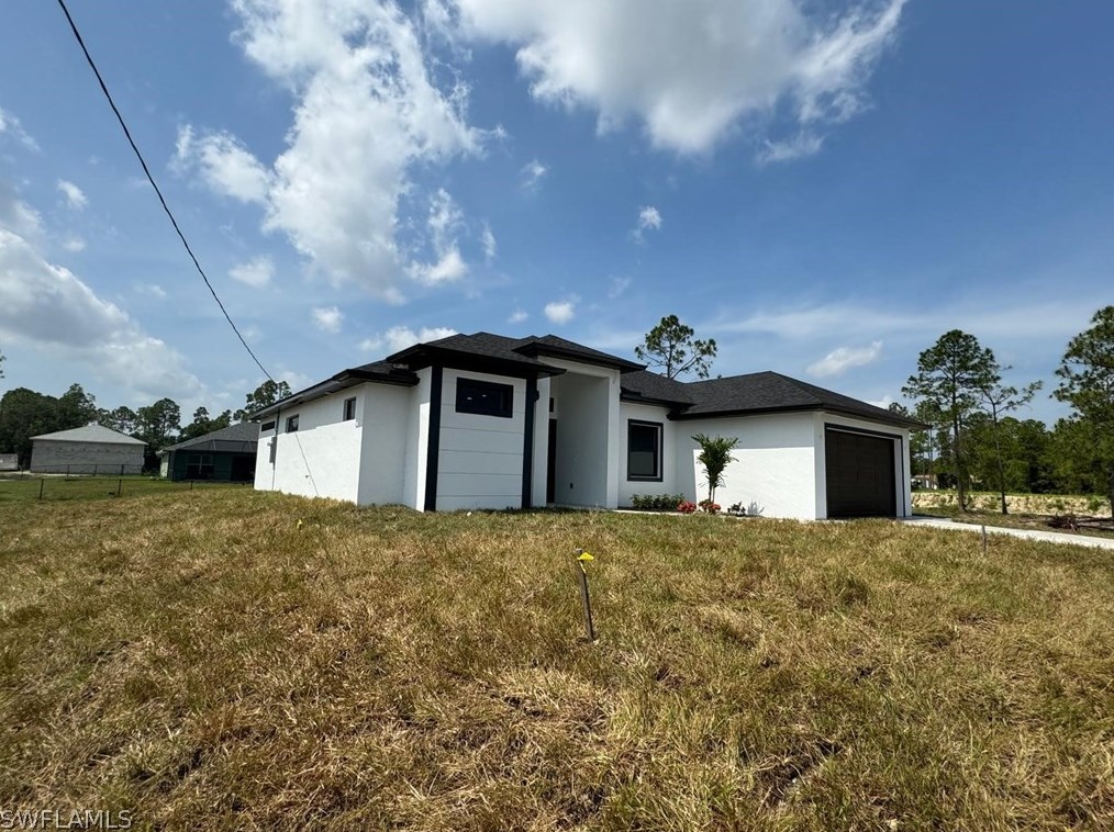 3805 Sunset Rd, Lehigh Acres, FL 33971-5633